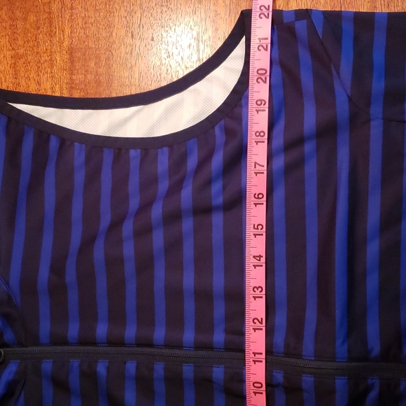 Host pick ๐ฅ RLX Ralph Lauren vest - Picture 12 of 13